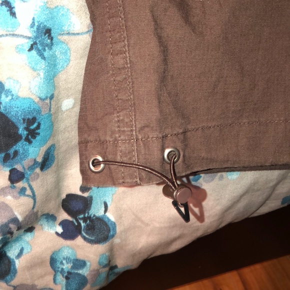 Capris - Picture 5 of 5